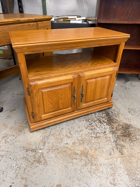 Rolling Console Stand Wood *donated