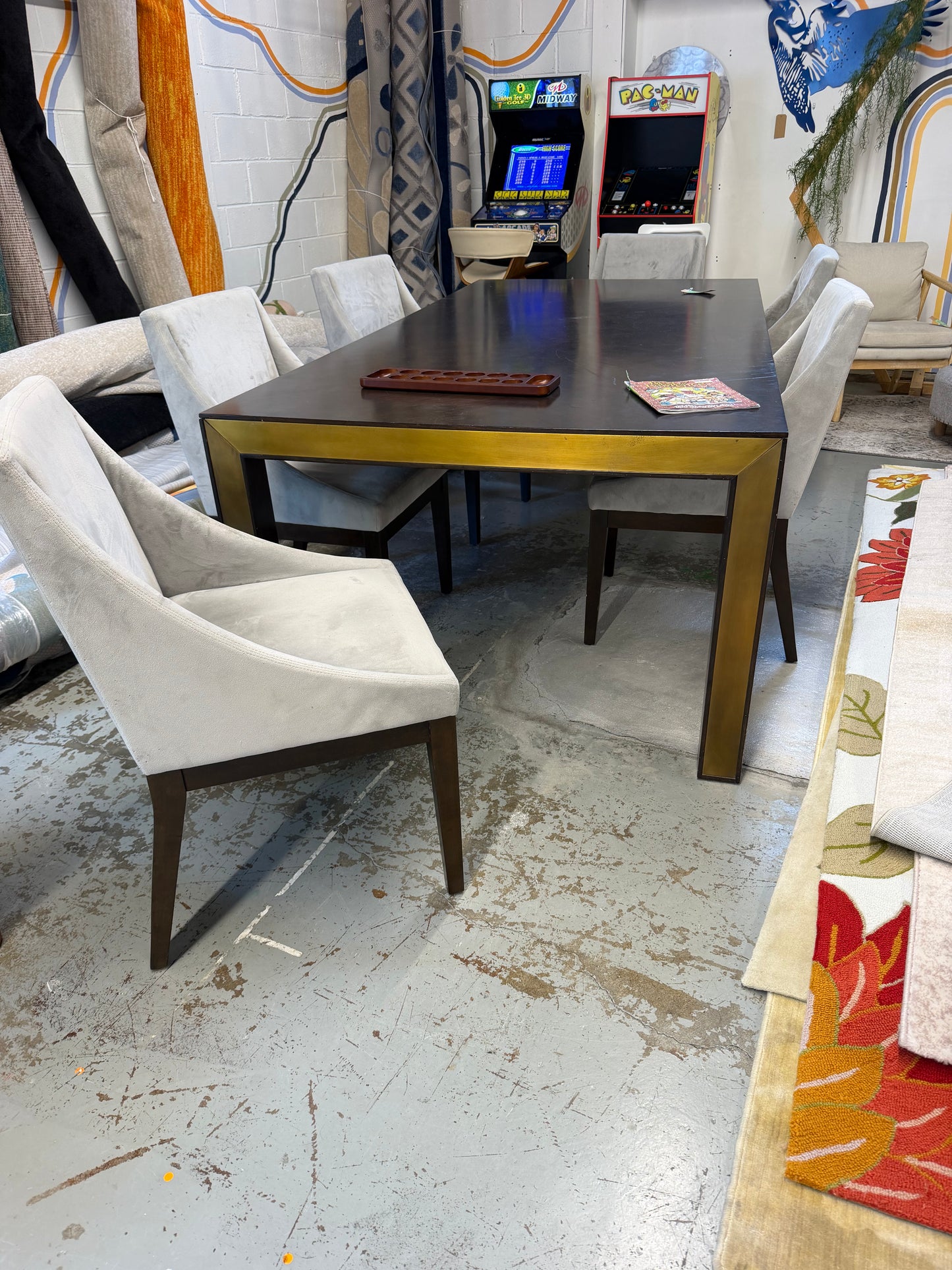 Set of 6 Velvet Chairs *donated AS IS