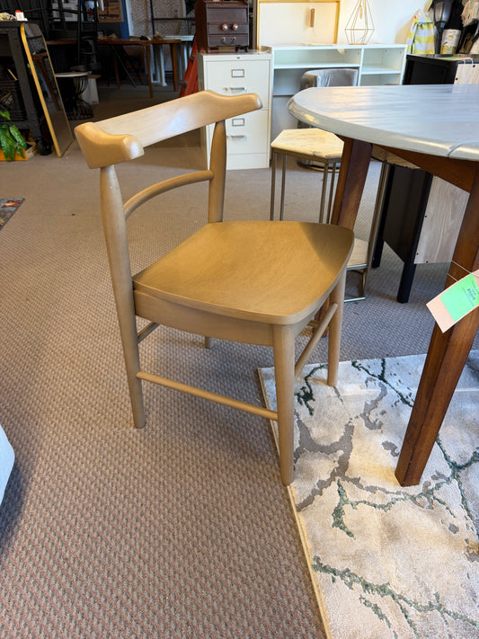 Kaysville Dining Chair Set of 2 Retail: $200
