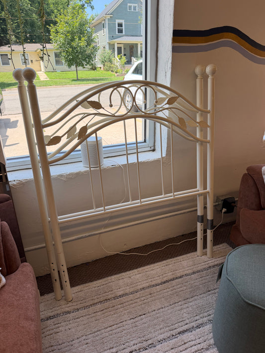 Twin Headboard and Footboard Metal *donated