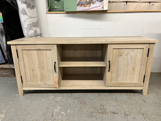 58" Modern Farmhouse Grooved 2 Door TV Stand - White Oak  Retail $265