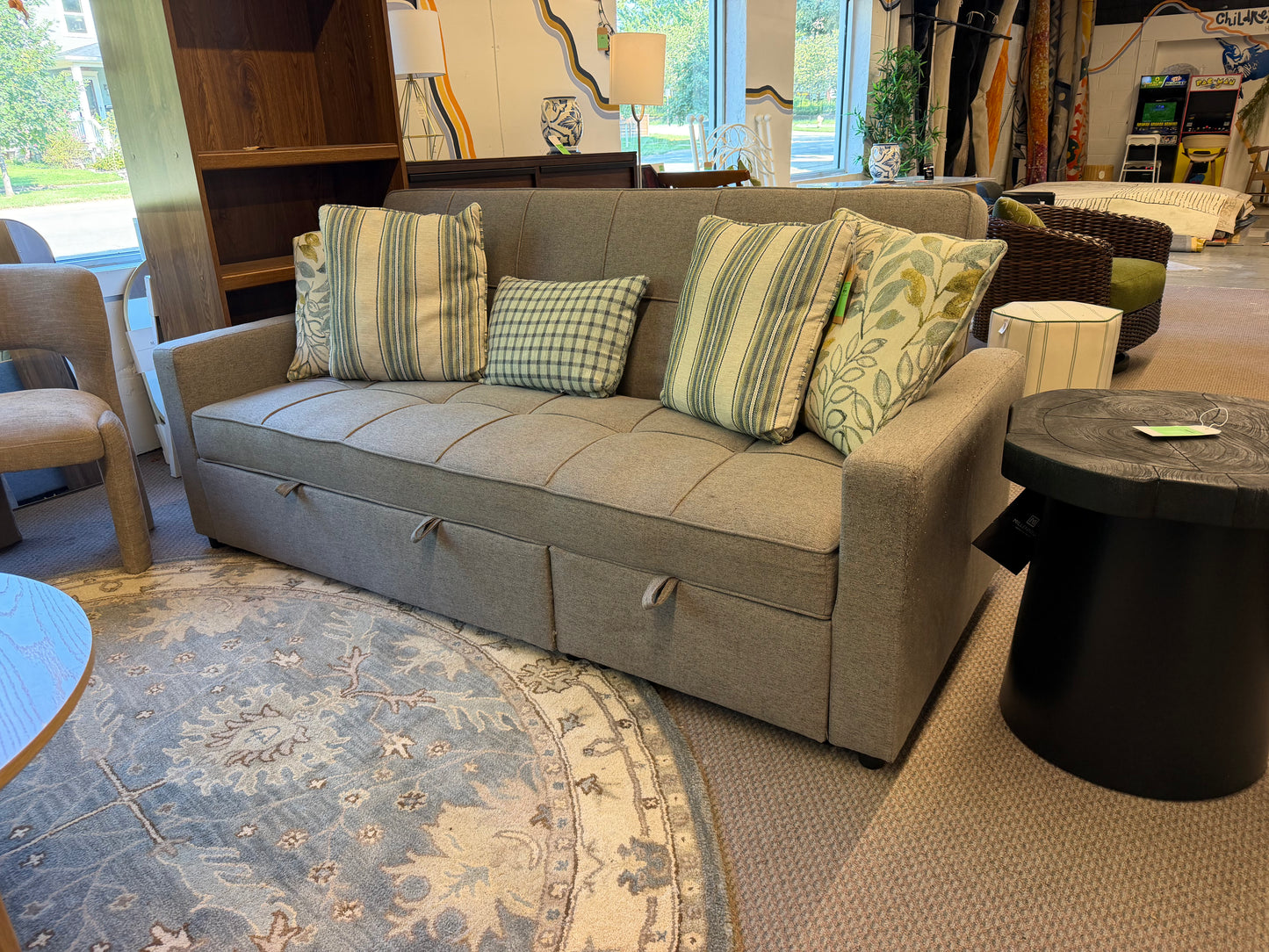 Pull Out Futon Sofa *donated AS IS WEAR on one side
