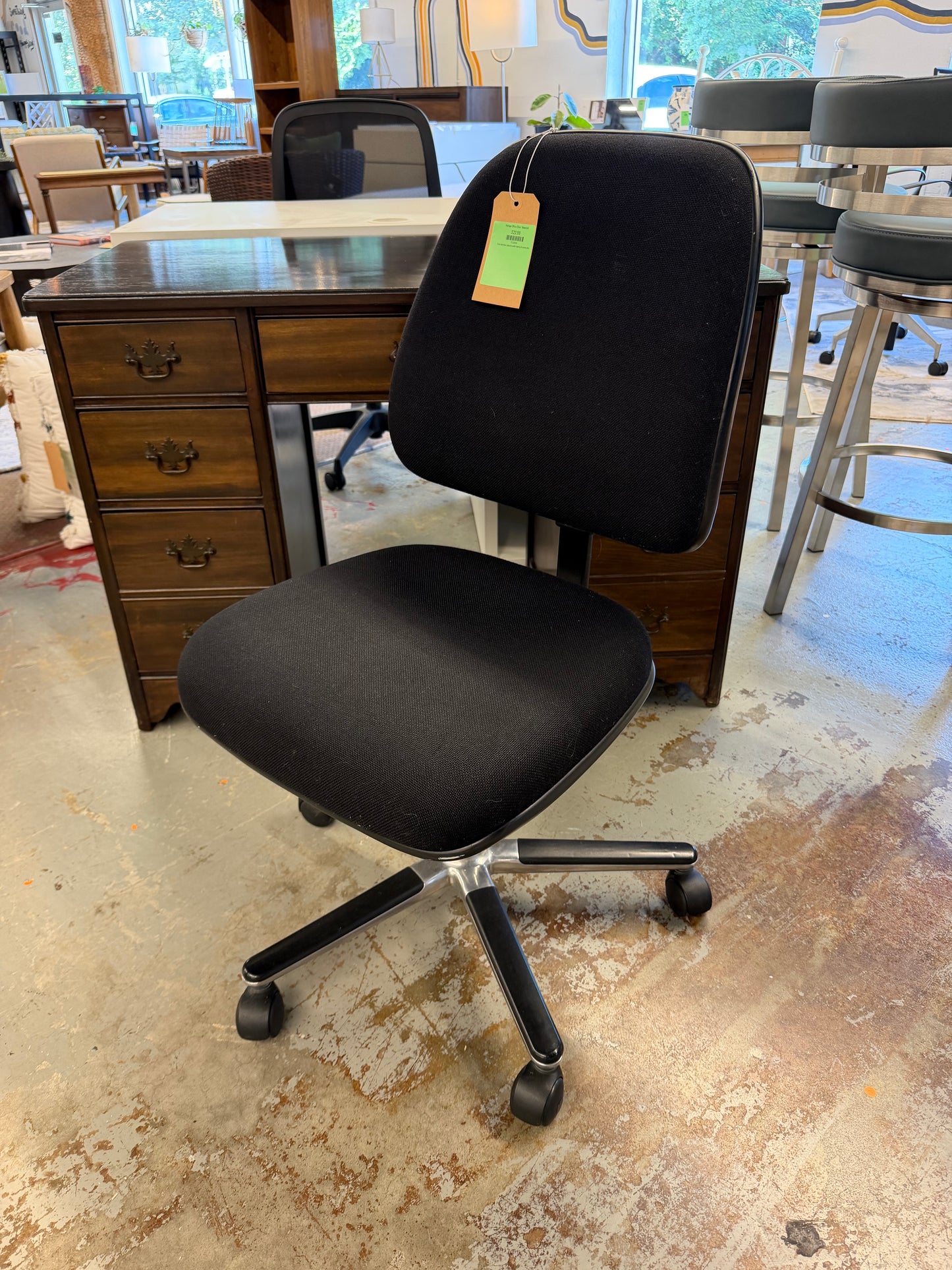 Vintage Office Chair *donated
