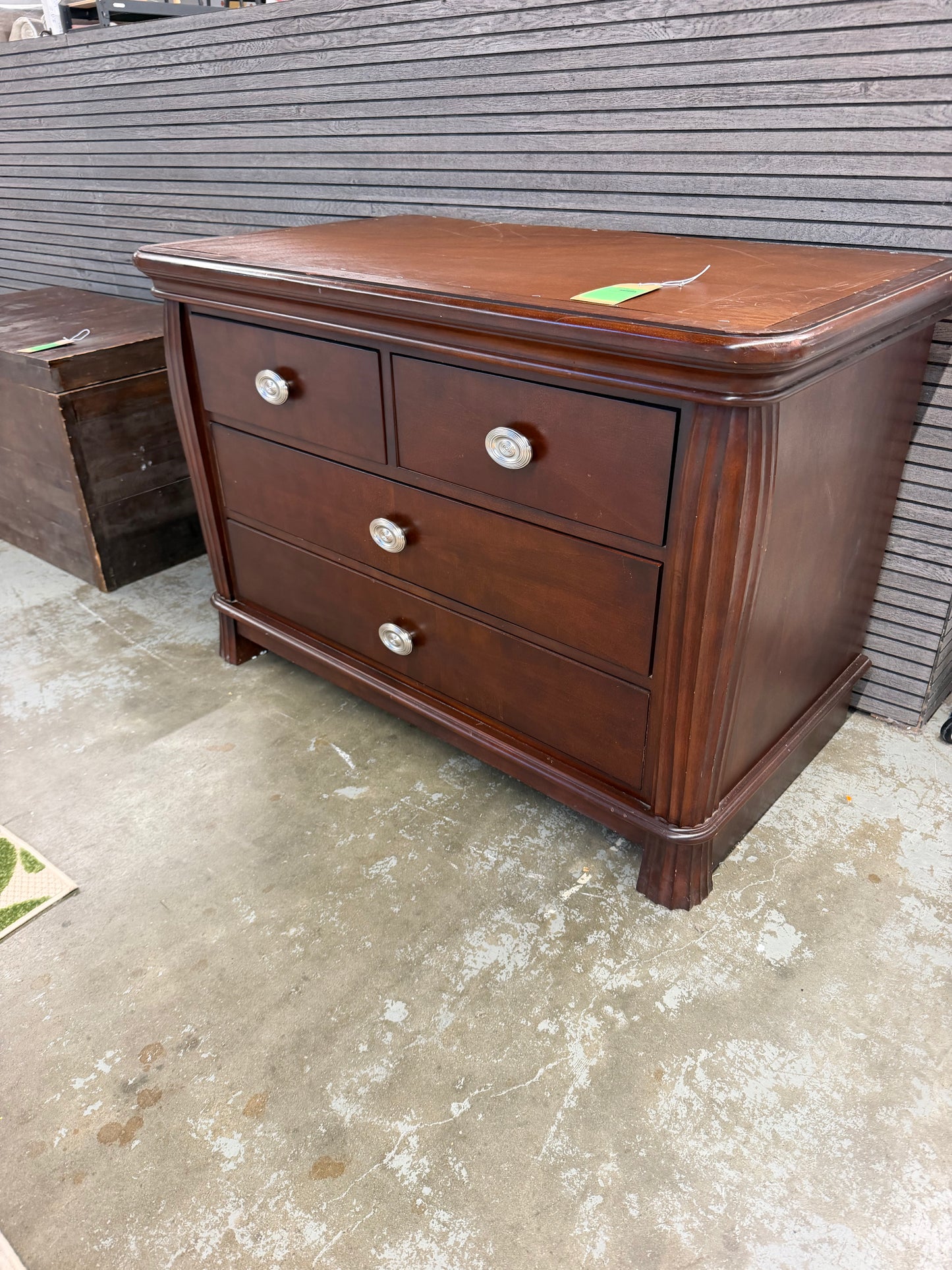 4 Drawer Media Stand TV Stand Console Dresser *donated