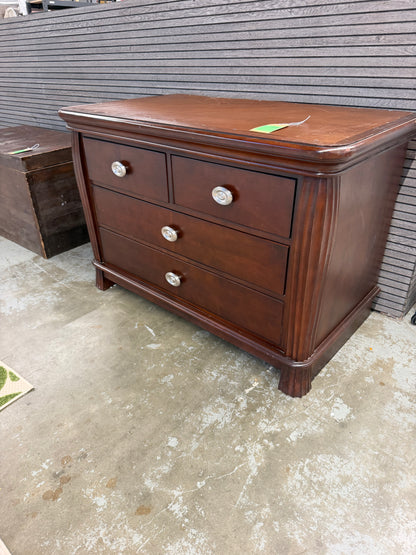 4 Drawer Media Stand TV Stand Console Dresser *donated
