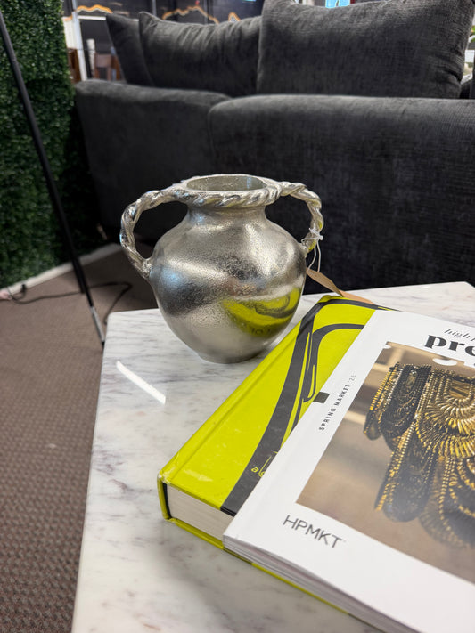 Metal Vase Retail: $25