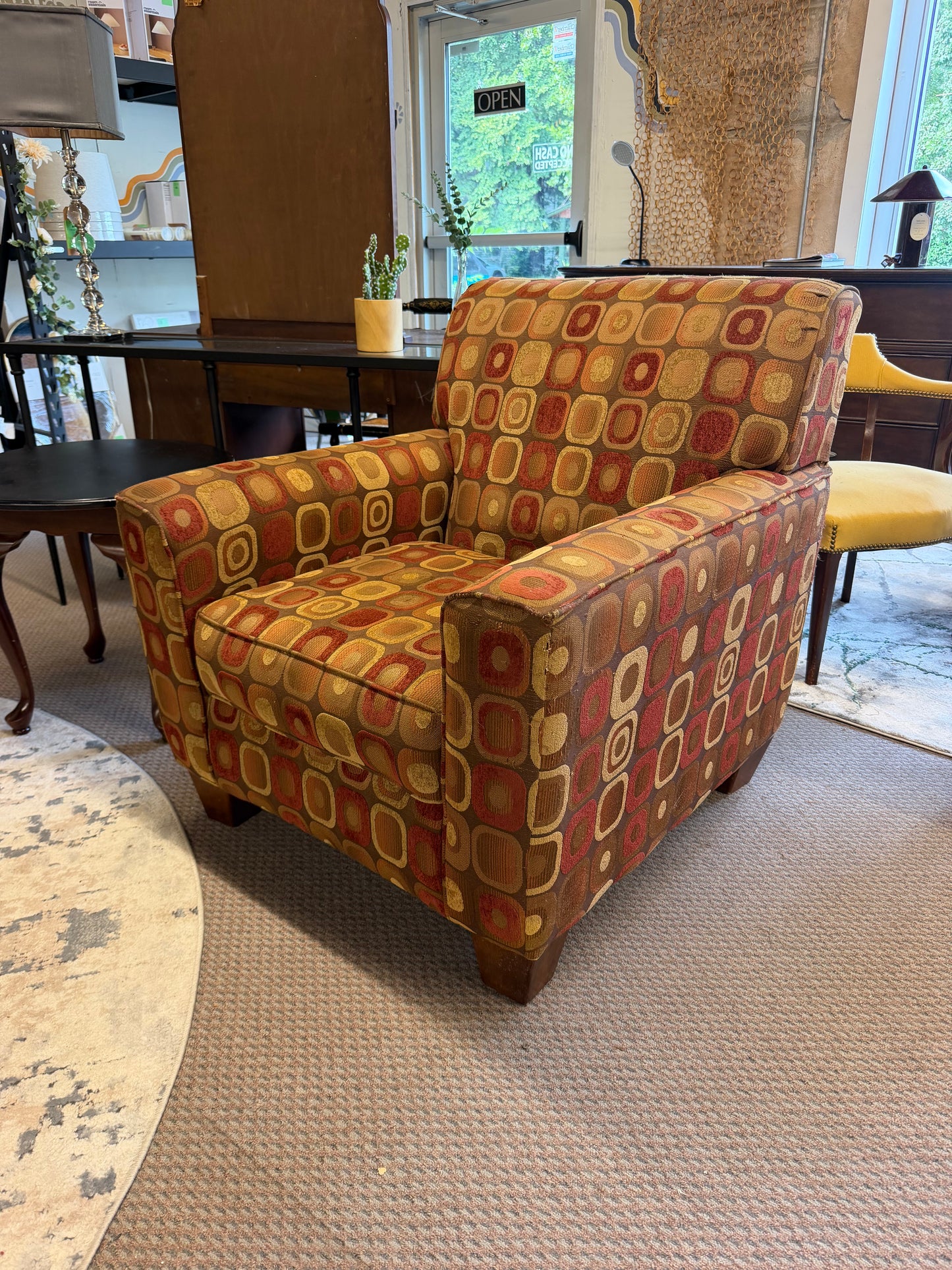 Accent Chair *donated