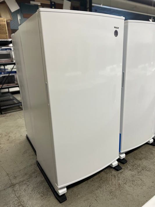 Whirlpool Fast Freeze 19.65-cu ft Frost-free Upright Freezer (White) Retail: $1299