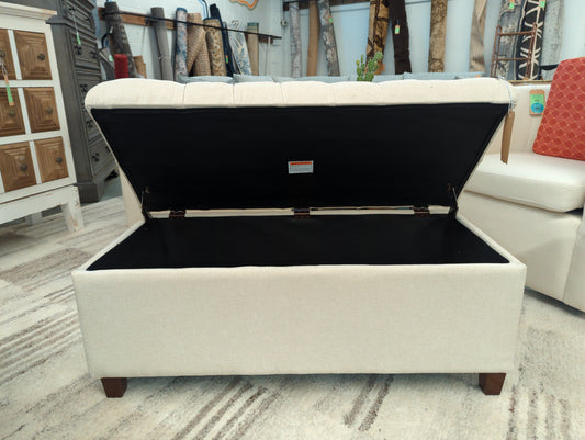 Ainsley Button Tufted Storage Bench - Oatmeal - HomePop -  - Retail Price: $110