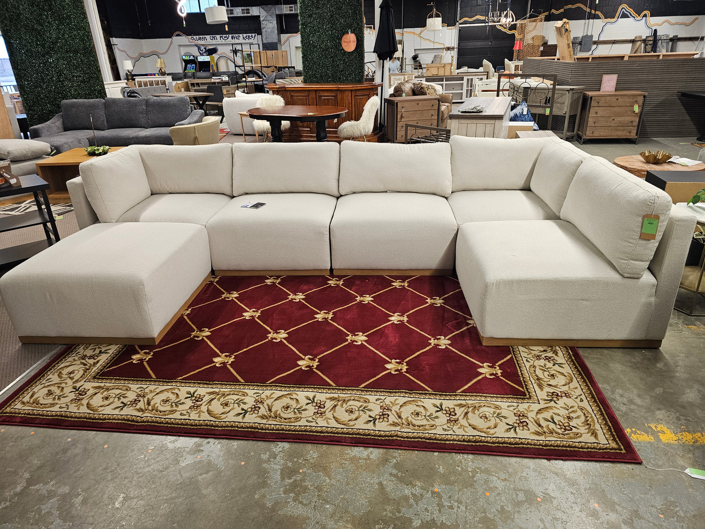 Henredon Murphy Fabric Modular Sectional with Ottoman - Retail Price: $1999.99